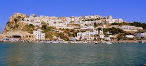 Procida vacanze: perché l'isola funziona meglio in primavera