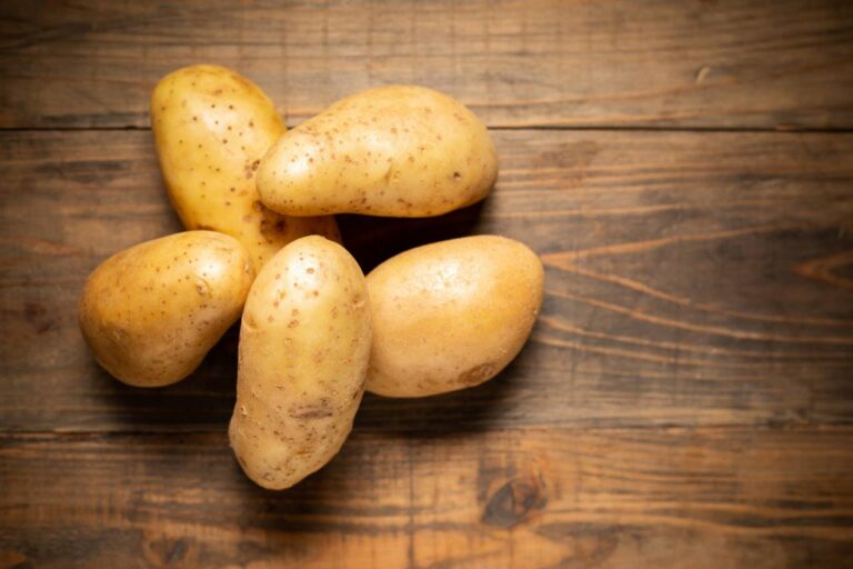 Cosa mangiare con le patate per evitare i picchi glicemici